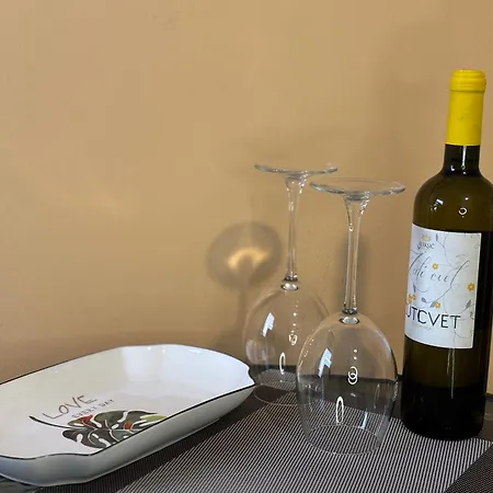 Apartment Vracar Affordable - Vracar Povoljni Stanovi *