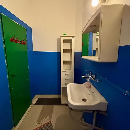 Vracar Affordable - Vracar Povoljni Stanovi Apartment