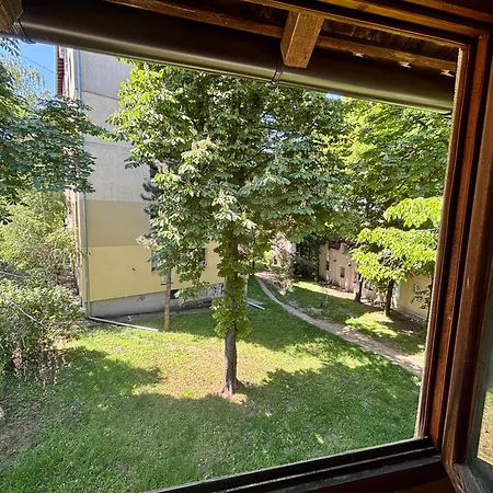 Apartment Vracar Affordable - Vracar Povoljni Stanovi