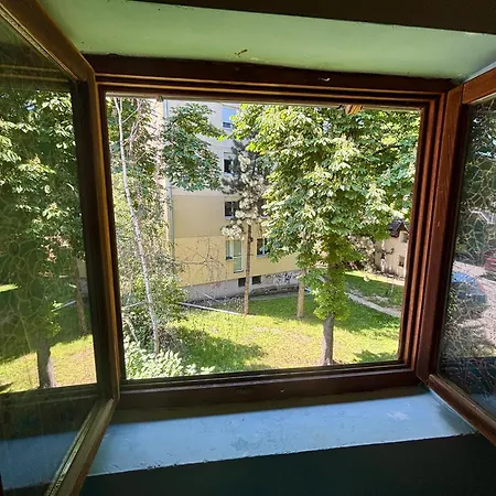 Apartment Vracar Affordable - Vracar Povoljni Stanovi *